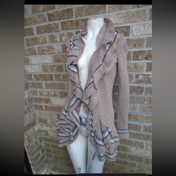 Anthropologie Tops - Anthropologie Sparrow Multi color Knit  w/ Tiered Details Top / Cardigan Sx XS